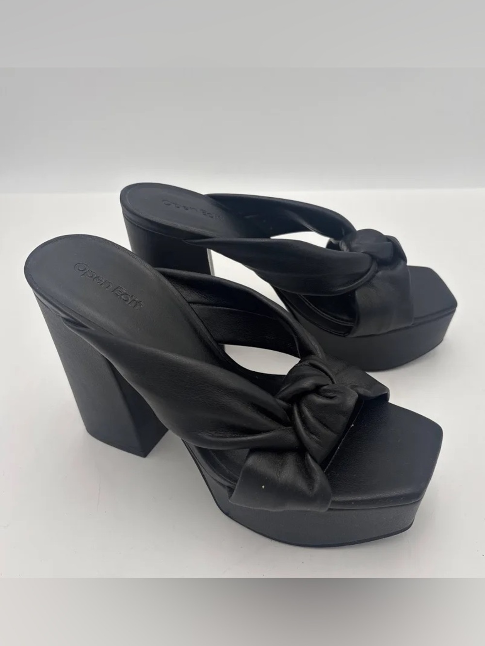Platform chunky heels